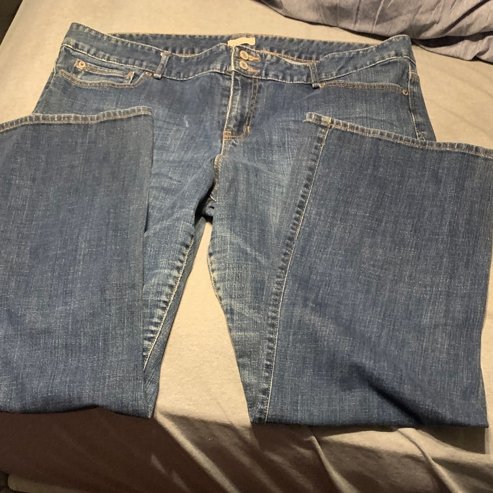 GAP Women's Boot Cut Jeans in Denim Blue